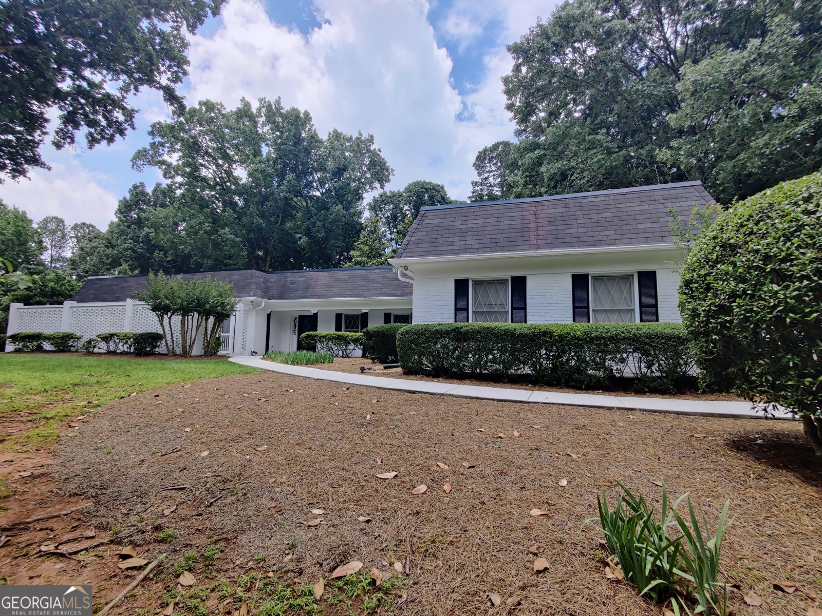 7640 Ryefield Drive Sandy Springs - 2