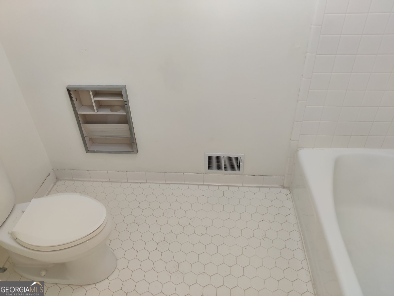 7640 Ryefield Drive Sandy Springs - 29