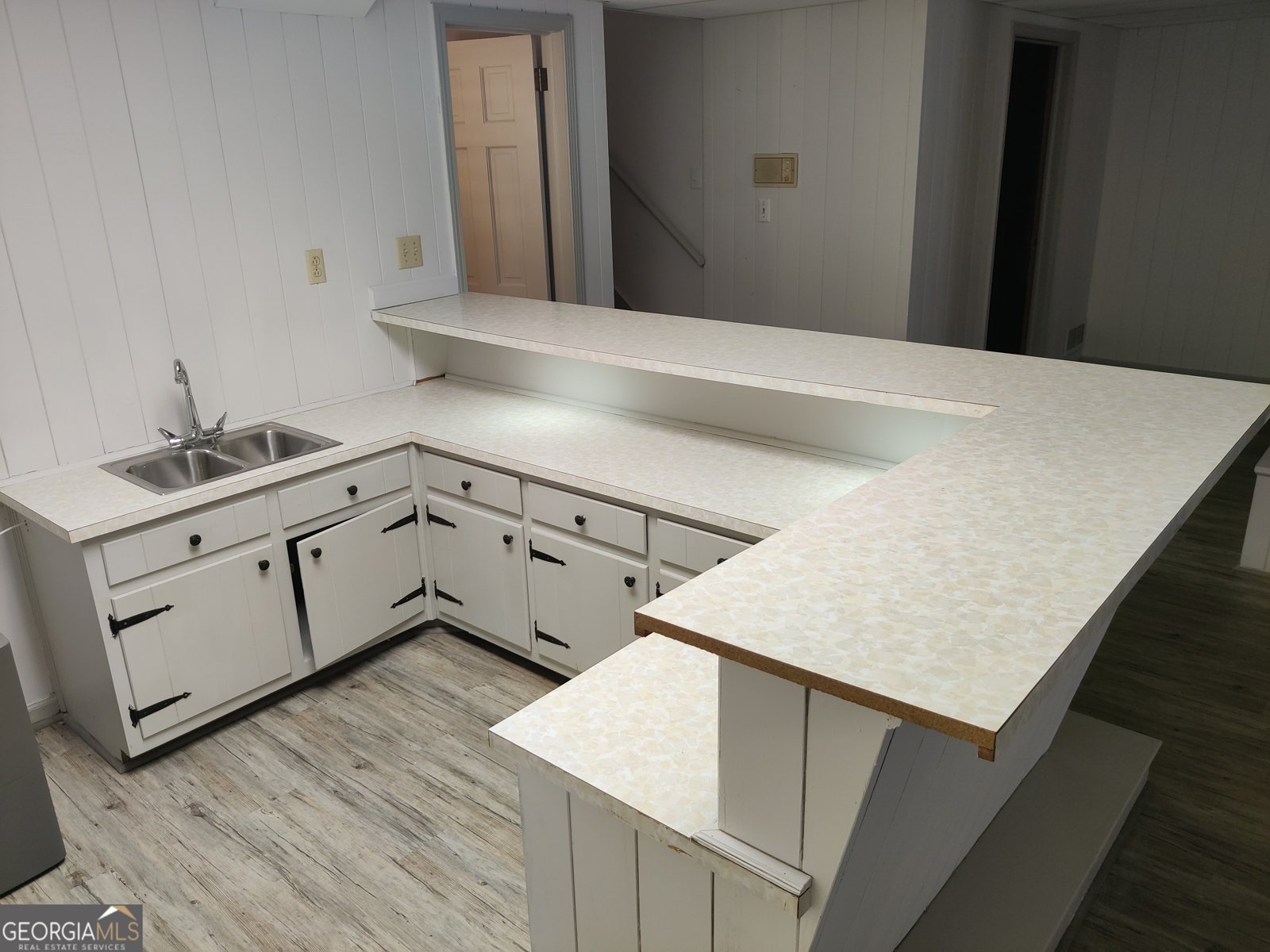 7640 Ryefield Drive Sandy Springs - 33