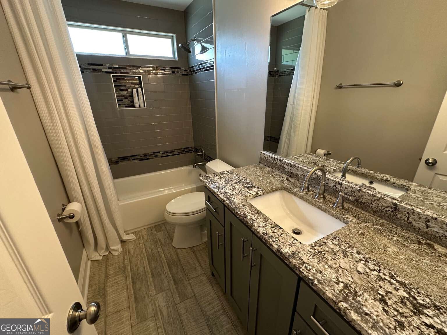 1305 Lake Forest Lane Mcdonough - 75
