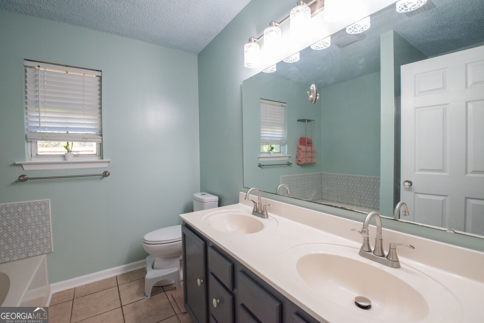 407 Hunt Club Road St. Marys - 30