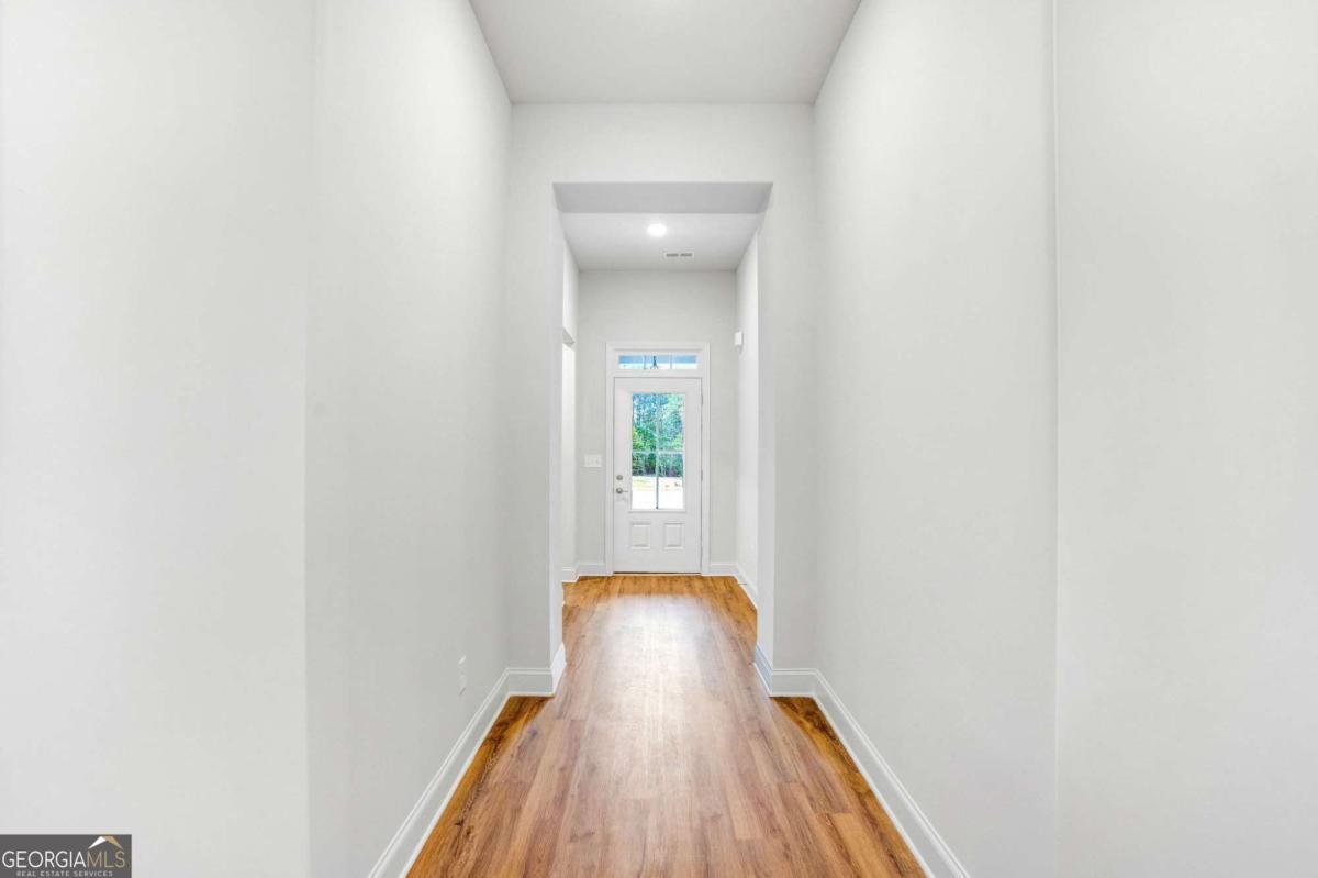 34 COOPER Drive Mansfield - 2