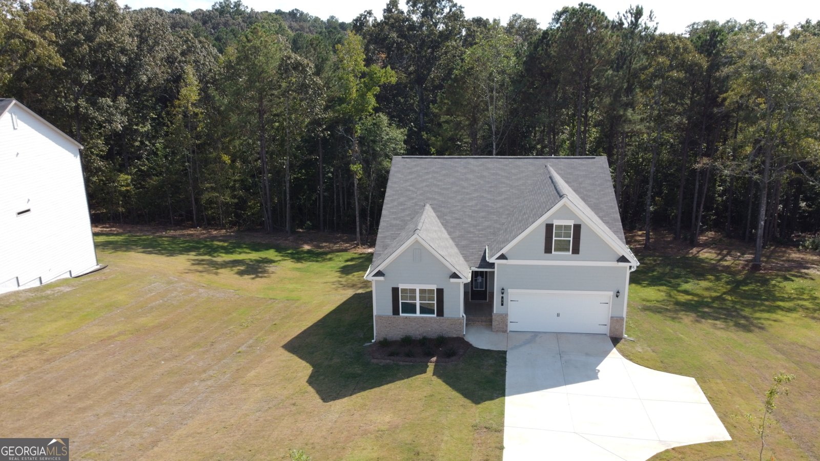 34 COOPER Drive Mansfield - 38