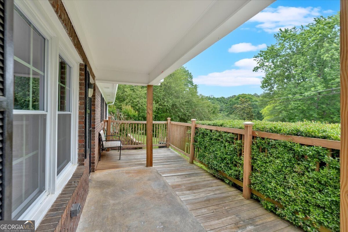 305 Beamer Circle Calhoun - 25