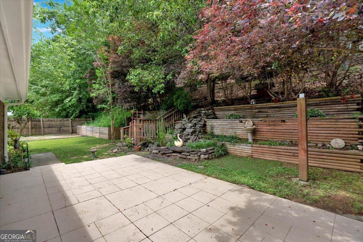 305 Beamer Circle Calhoun - 26