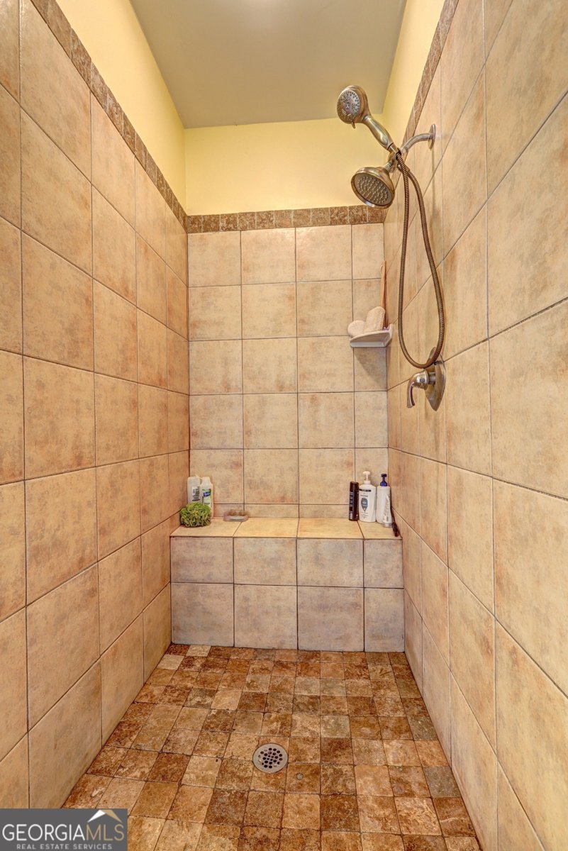 260 Sams Drive Fayetteville - 27