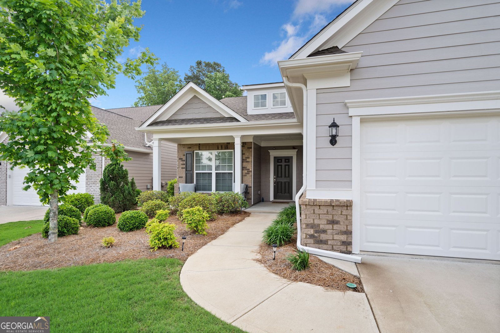 215 Windsor Park Drive Woodstock - 33