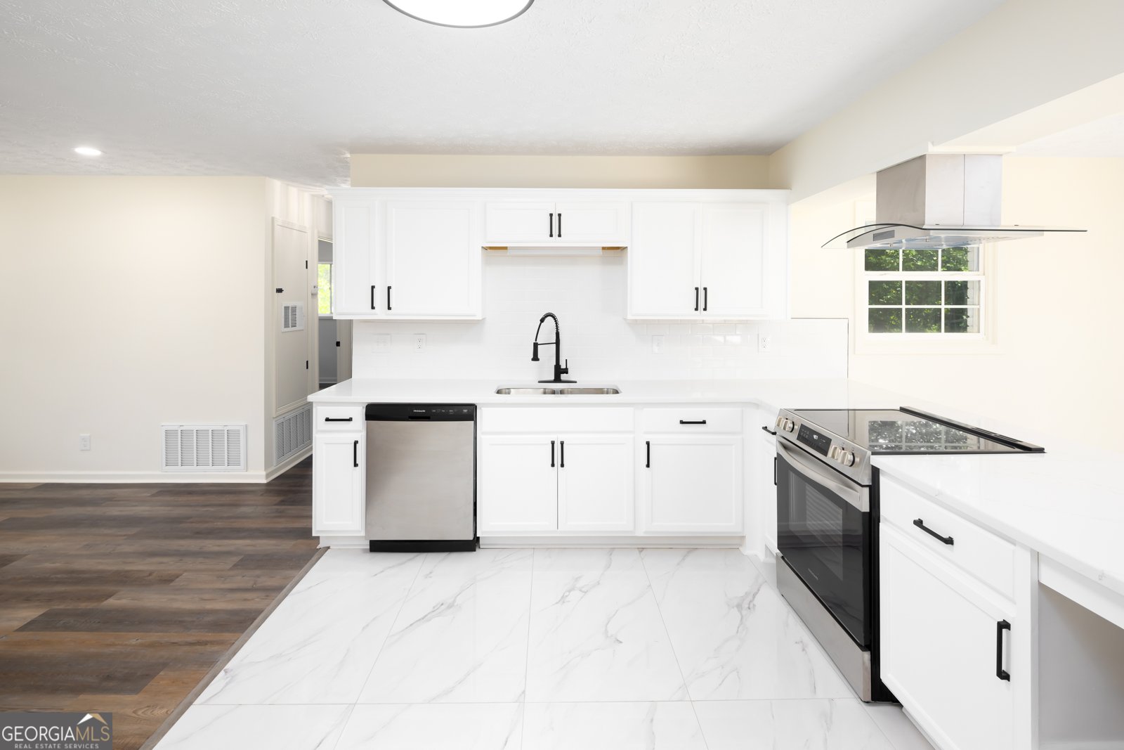 754 Wright Drive Columbus - 6