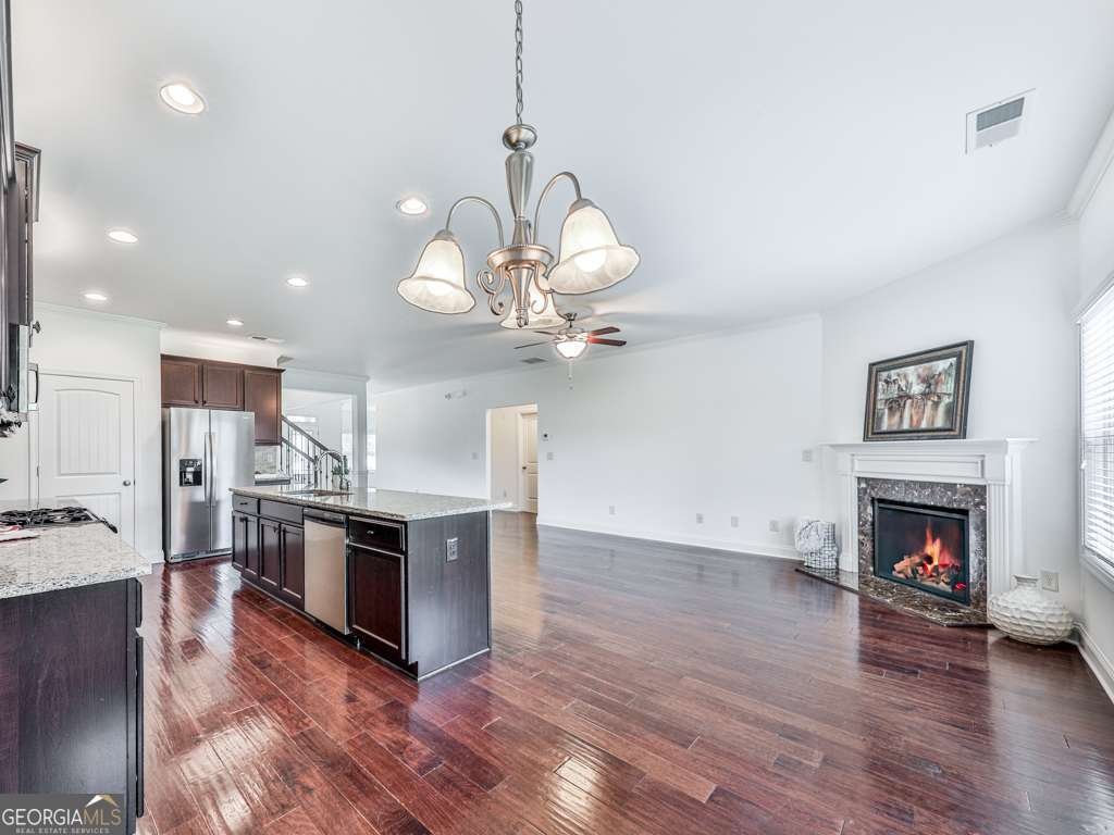 631 Naturewalk Boulevard Dallas - 14