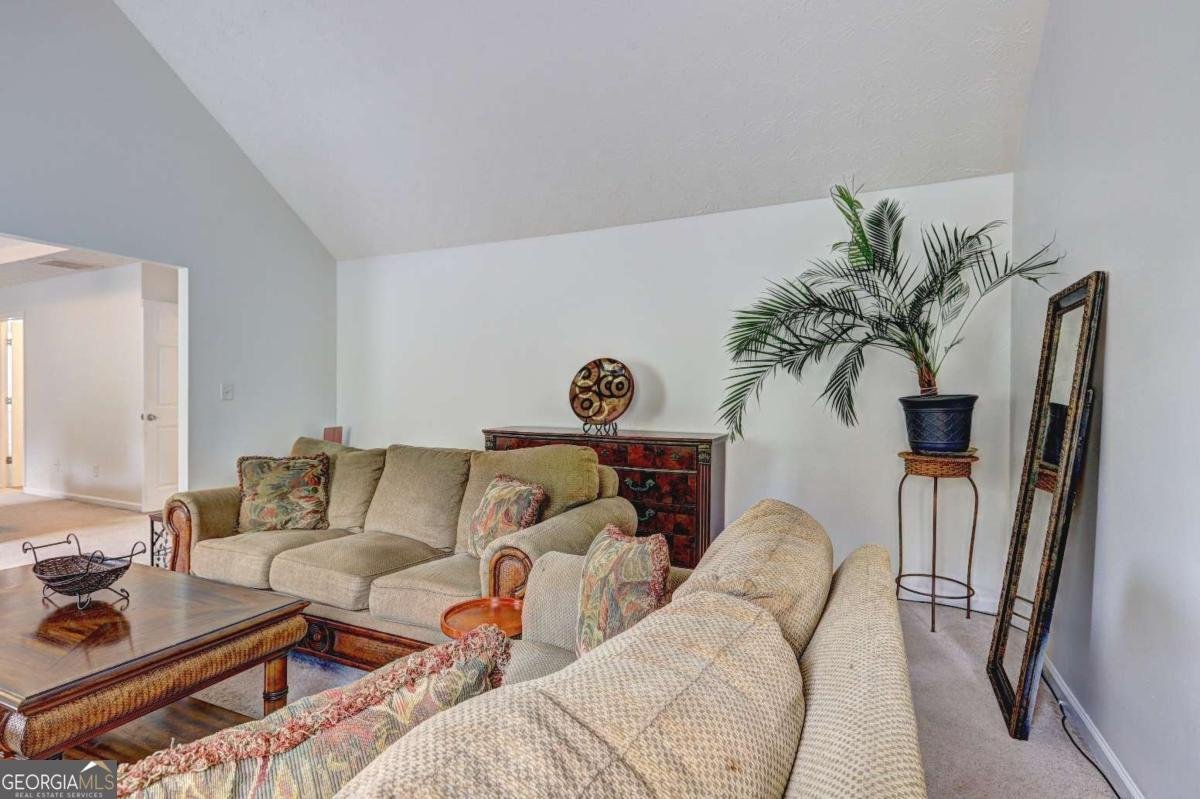 347 Cobblestone Court Hampton - 36