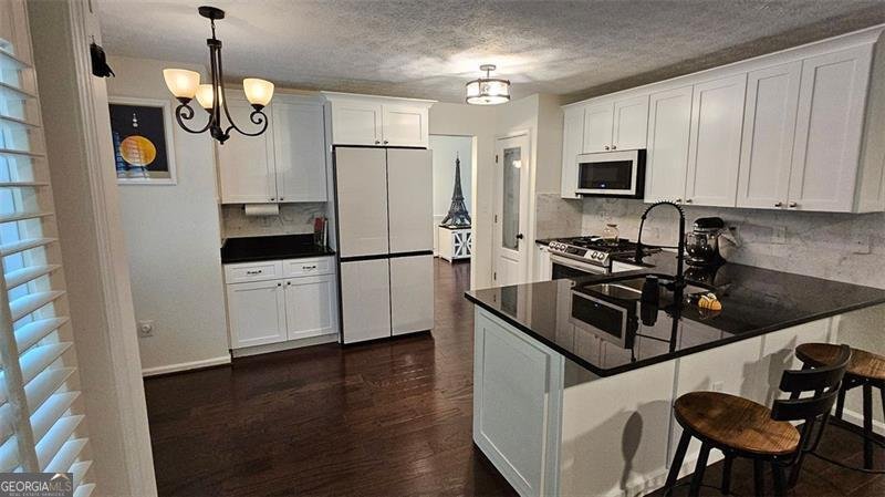 13030 CRABAPPLE LAKE Drive Roswell - 11