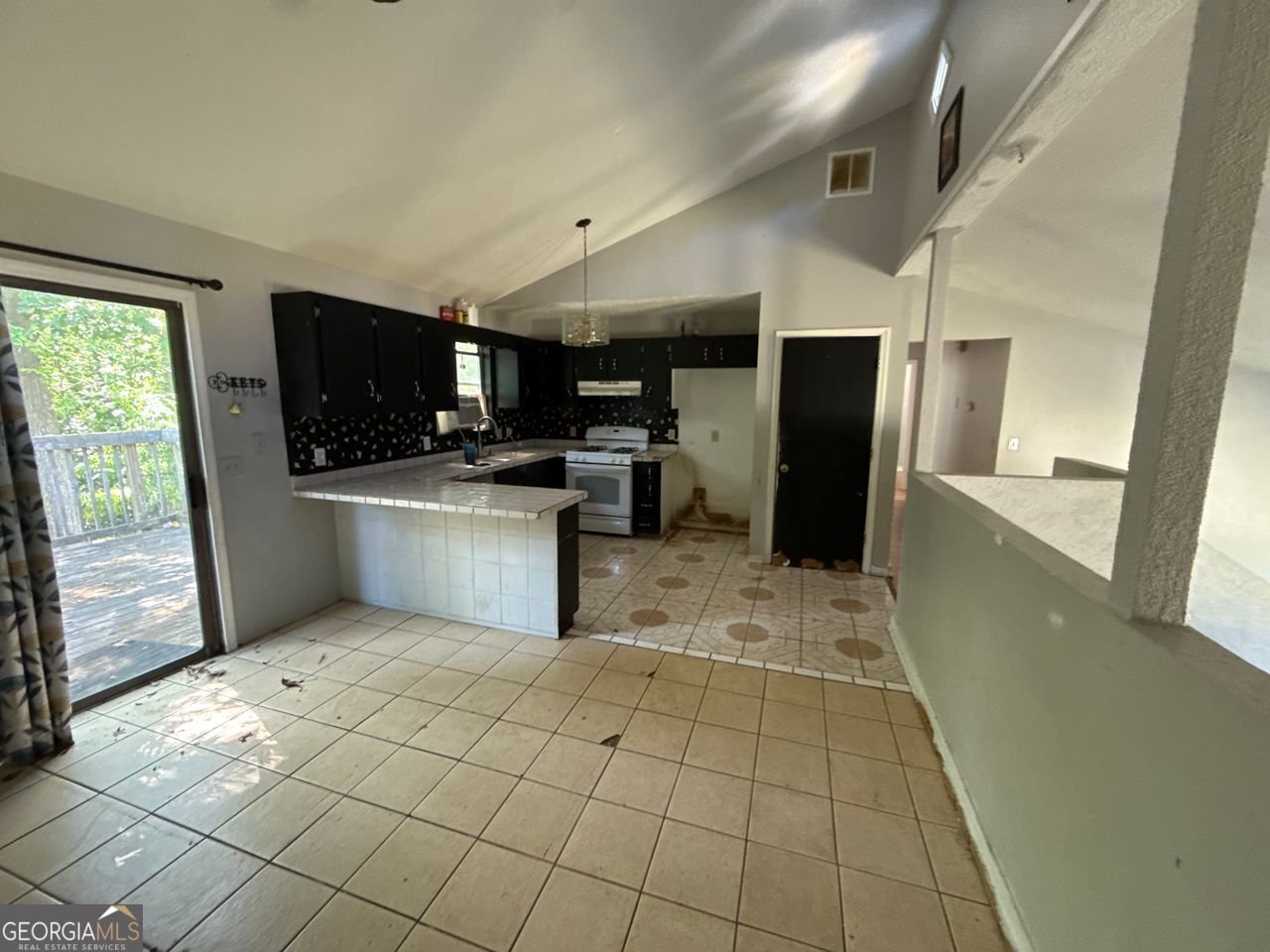 2715 CORDITE Loop Snellville - 5