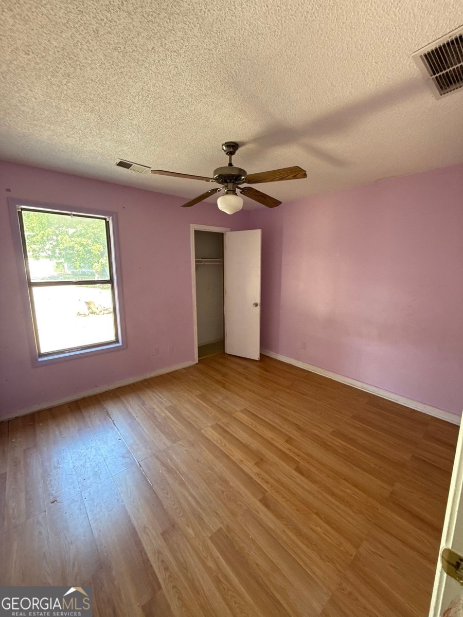 2715 CORDITE Loop Snellville - 6