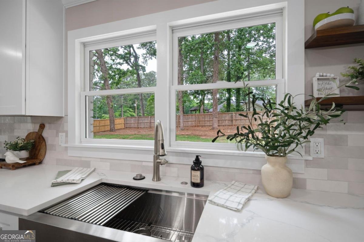 550 Stewart Avenue Marietta - 19
