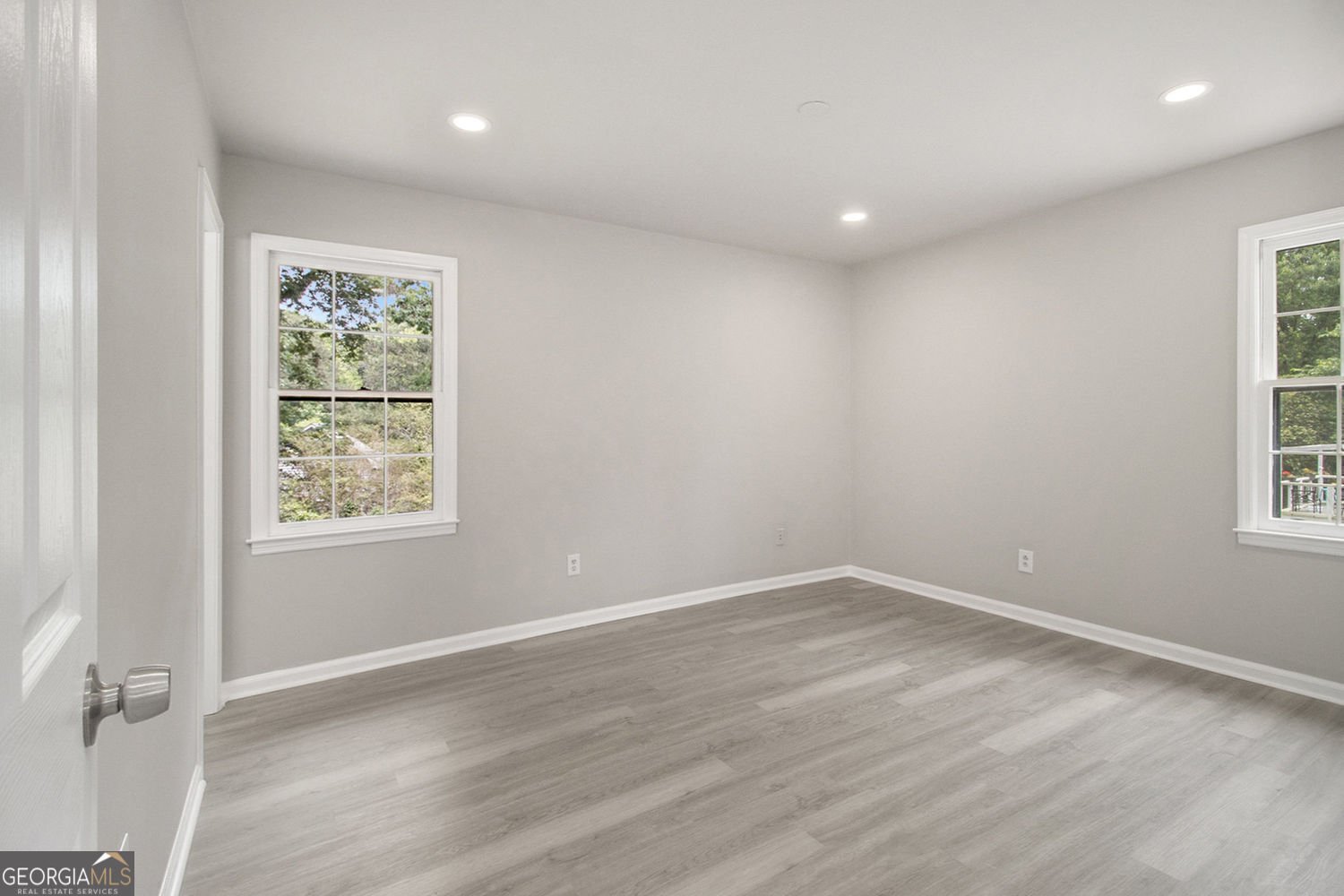 530 Village Green Court Lilburn - 17