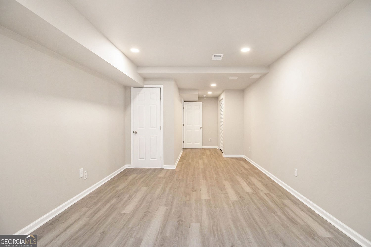 530 Village Green Court Lilburn - 23
