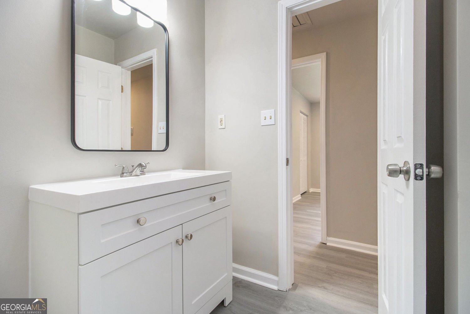 530 Village Green Court Lilburn - 36