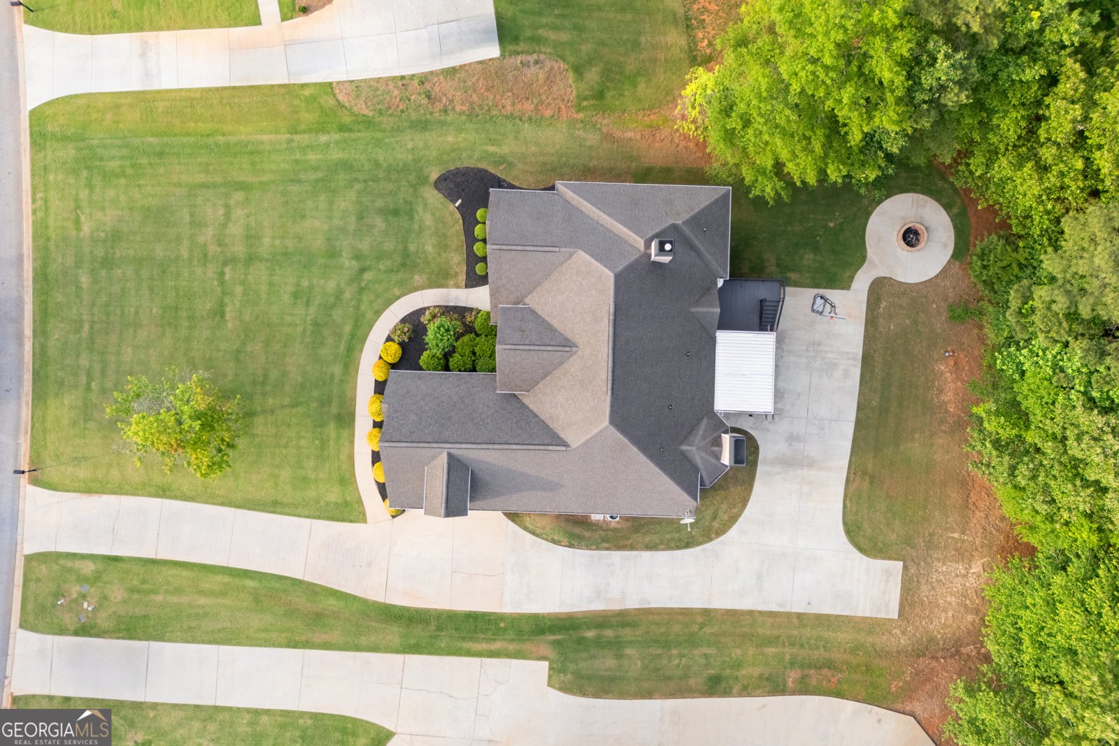 150 Rose Creek Drive Covington - 64