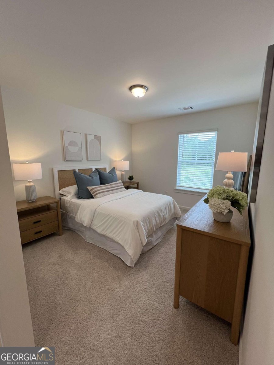 165 MILL CENTER Boulevard Athens - 14