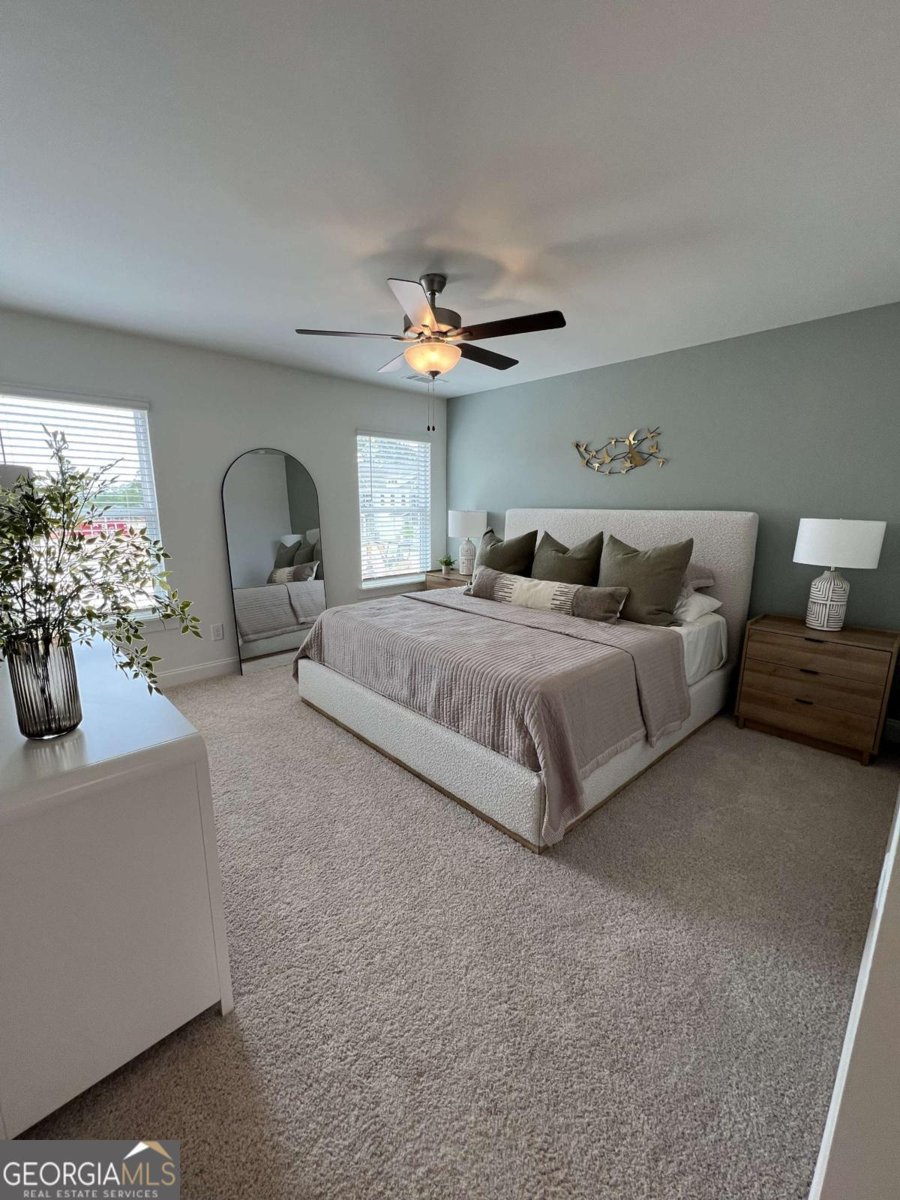 165 MILL CENTER Boulevard Athens - 17
