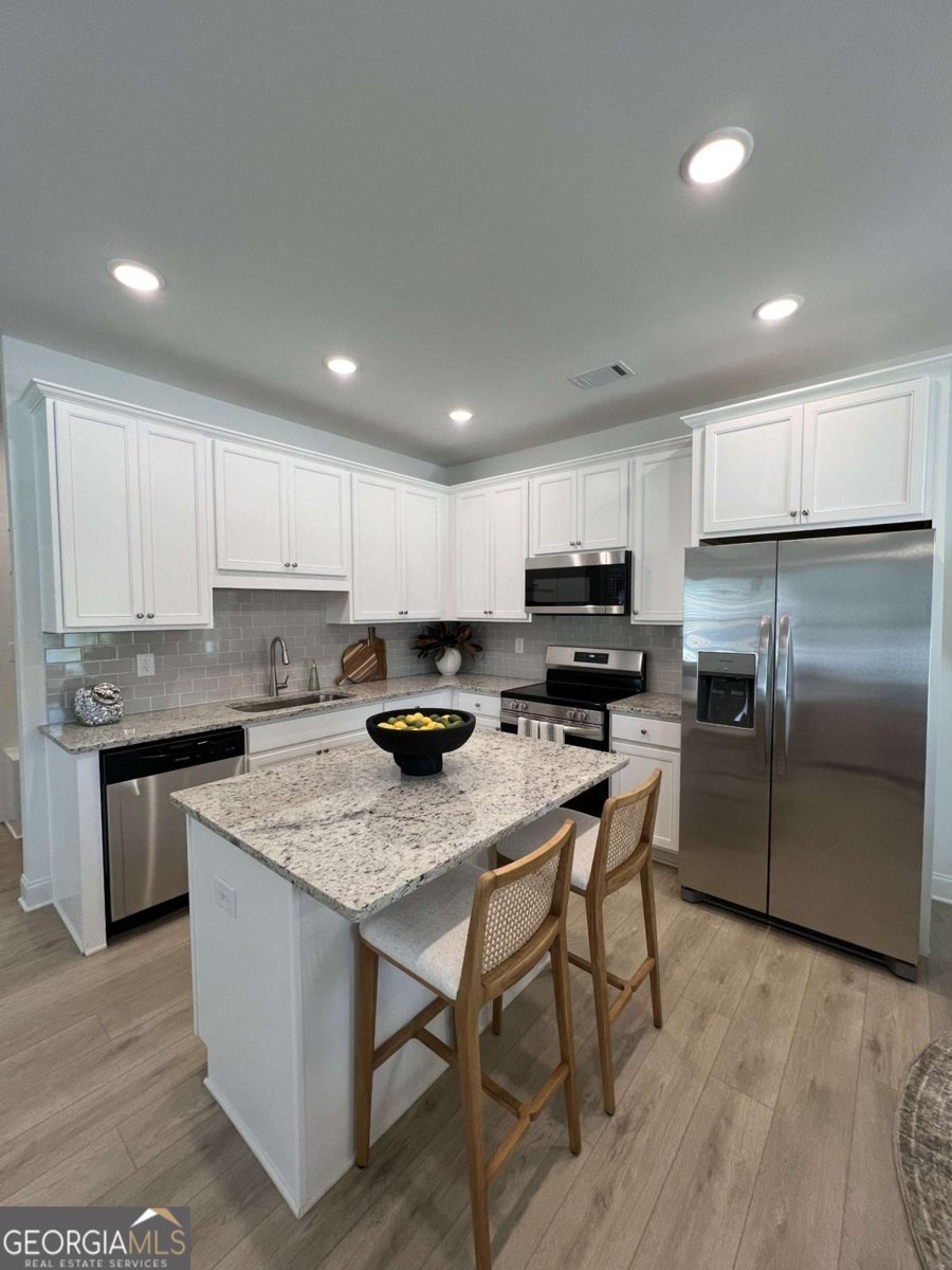 165 MILL CENTER Boulevard Athens - 3