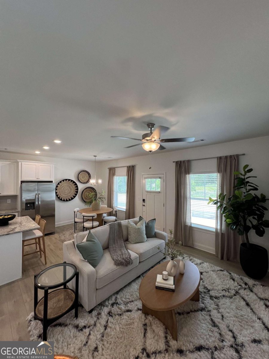 165 MILL CENTER Boulevard Athens - 4
