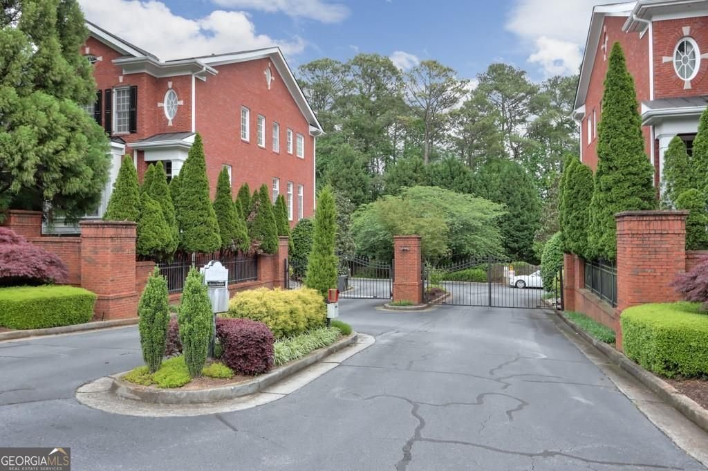 4298 Kingston Gate Cove Chamblee - 2