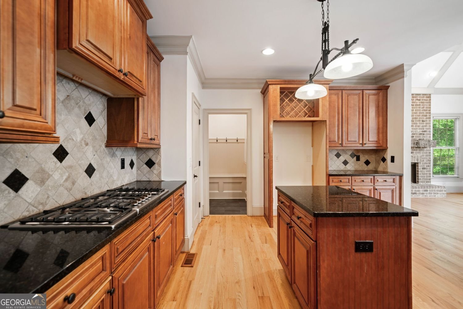 300 Hemlock Cove Ball Ground - 17