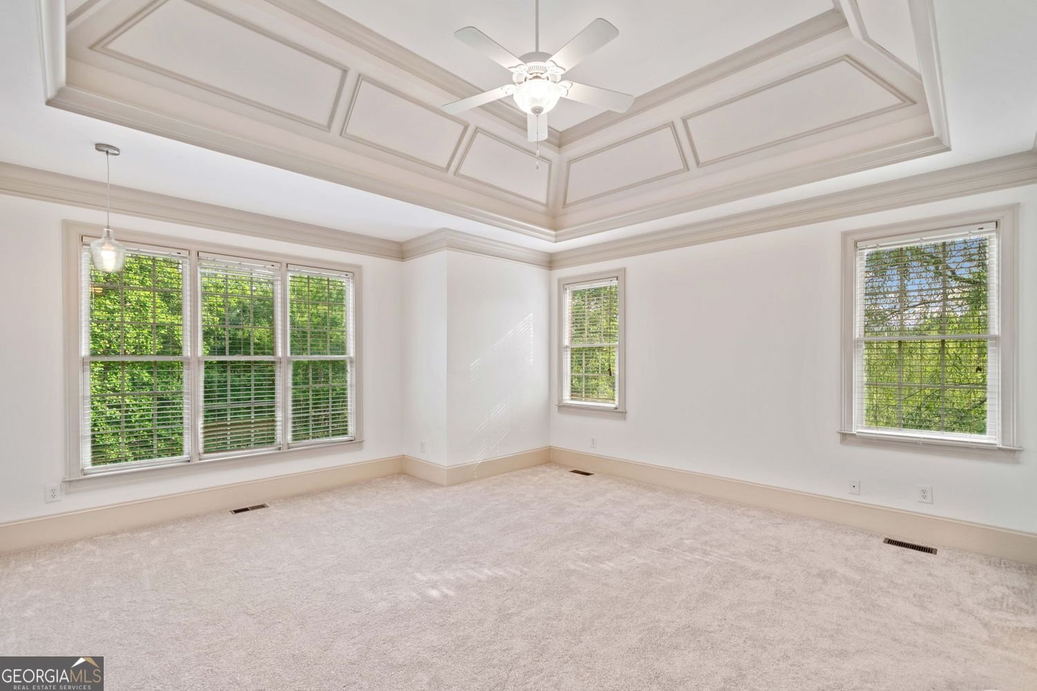 300 Hemlock Cove Ball Ground - 25