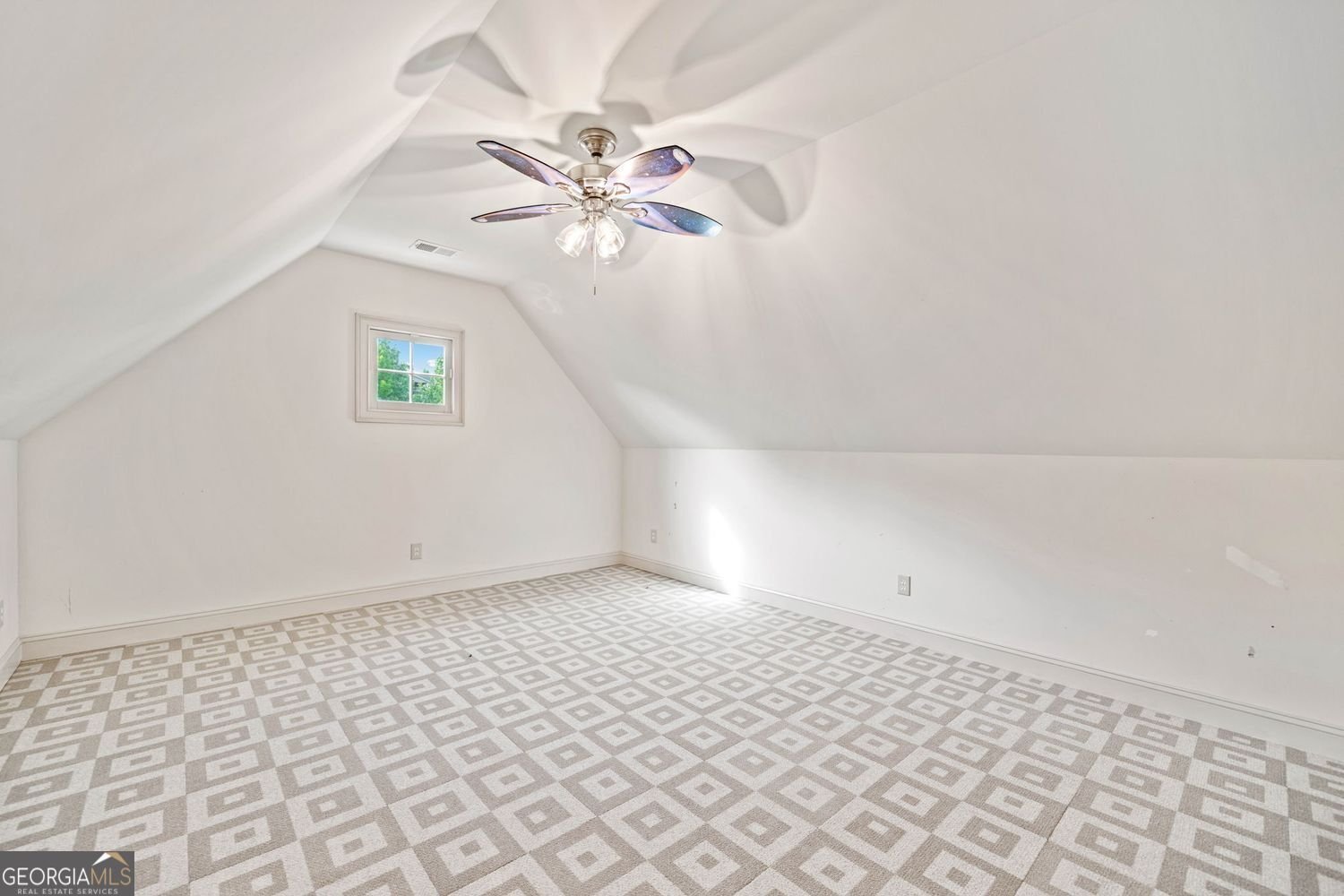 300 Hemlock Cove Ball Ground - 38