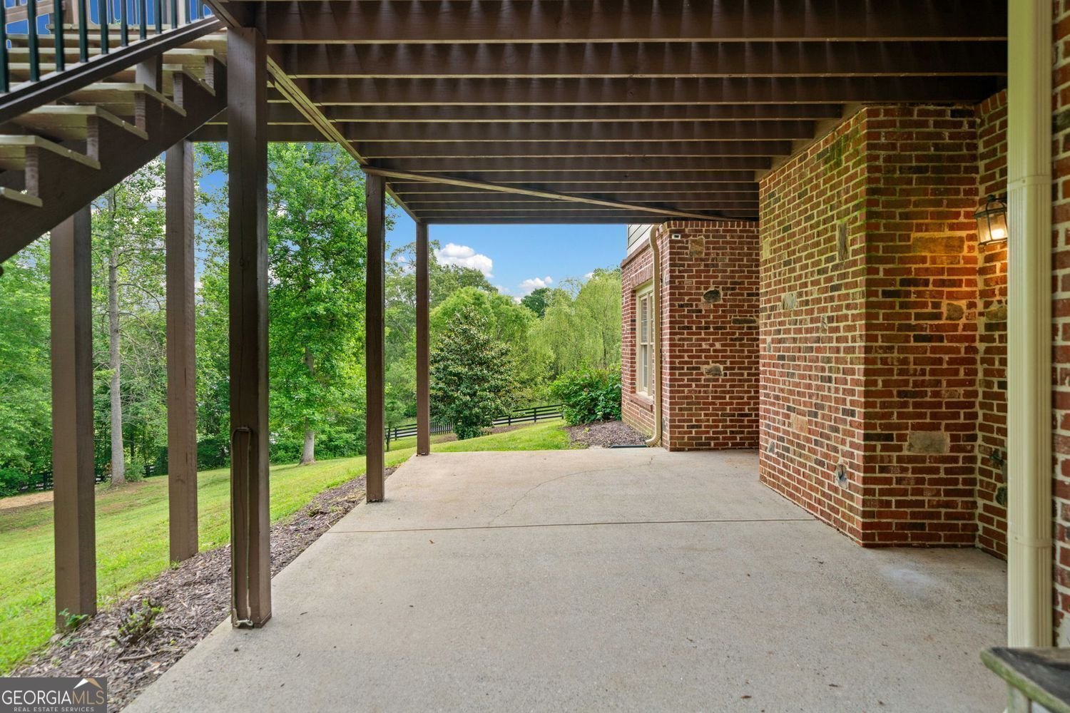 300 Hemlock Cove Ball Ground - 57