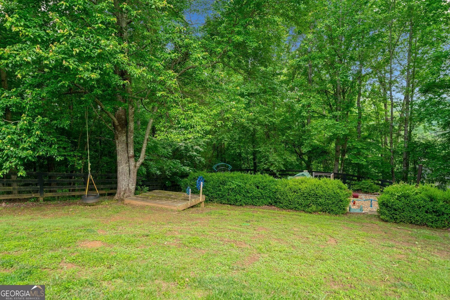 300 Hemlock Cove Ball Ground - 58