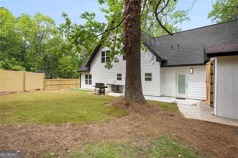 2263 Barge Road Atlanta - 27