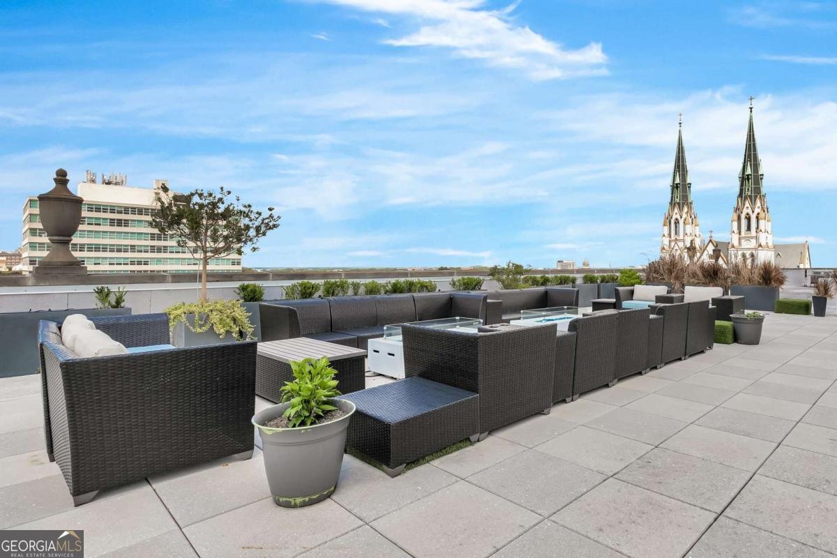 321 Abercorn Street Savannah - 28