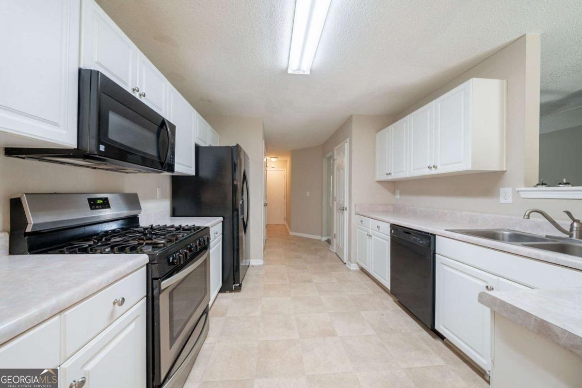 297 Edison Drive Stockbridge - 5