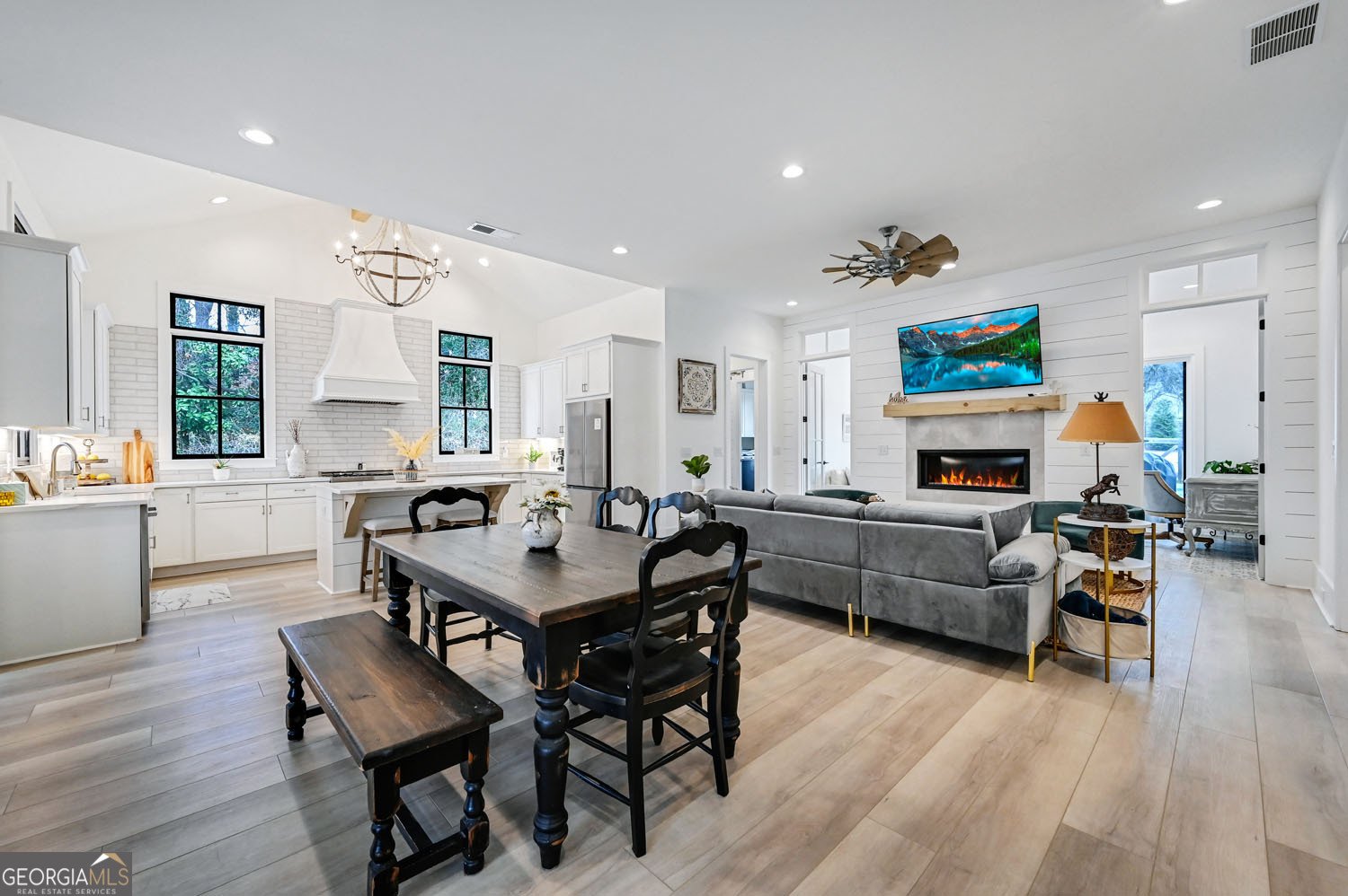 201 DOBBS Road Woodstock - 17