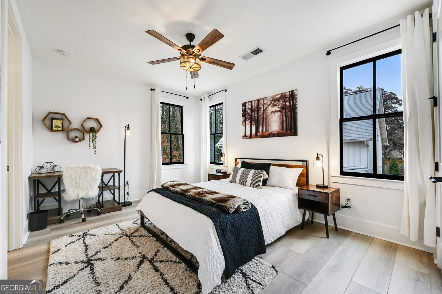 201 DOBBS Road Woodstock - 34