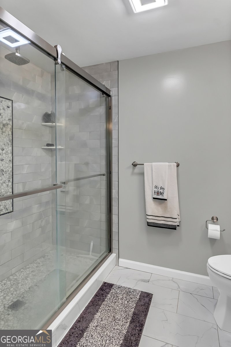 5004 Edith Drive Albany - 17