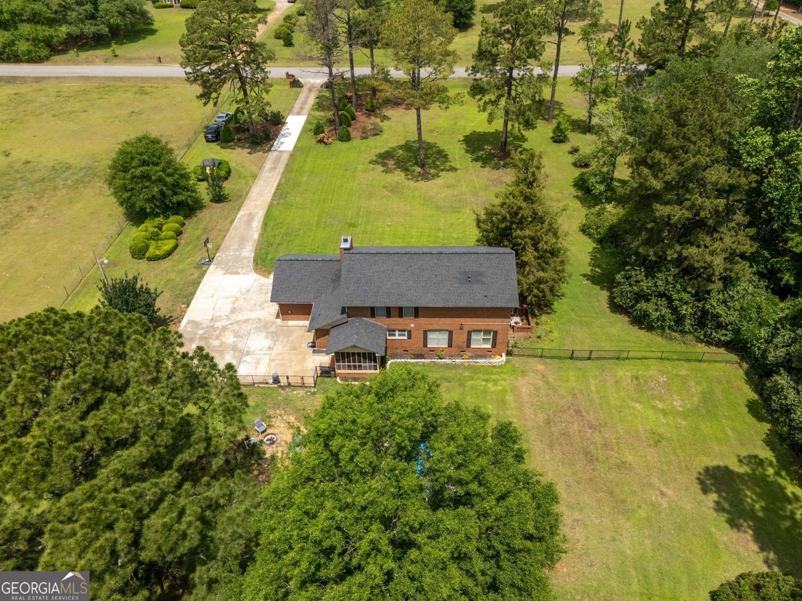 5004 Edith Drive Albany - 38