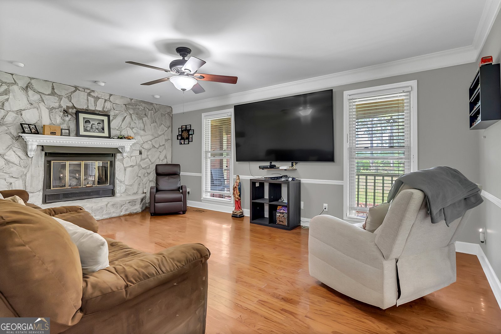 5004 Edith Drive Albany - 5