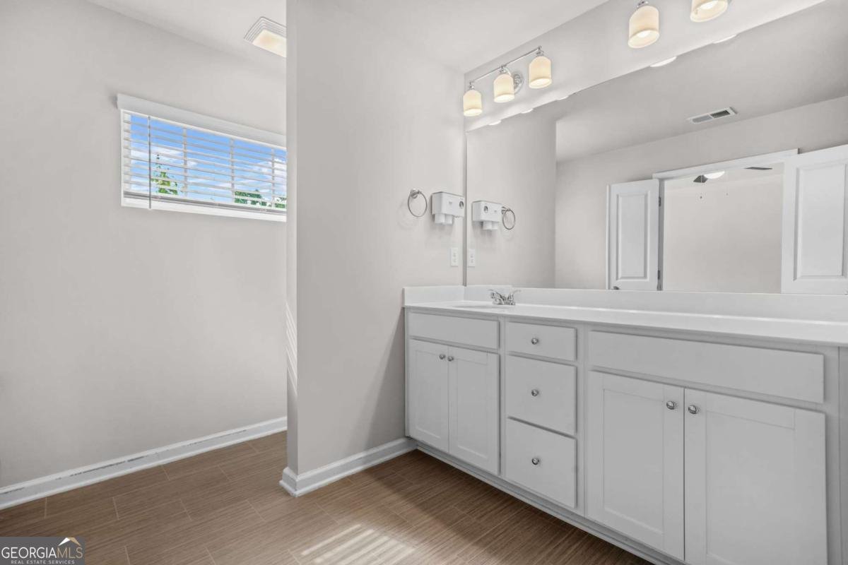 3181 Meadowstone Lane Atlanta - 18