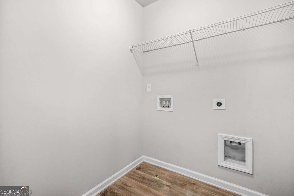3181 Meadowstone Lane Atlanta - 27