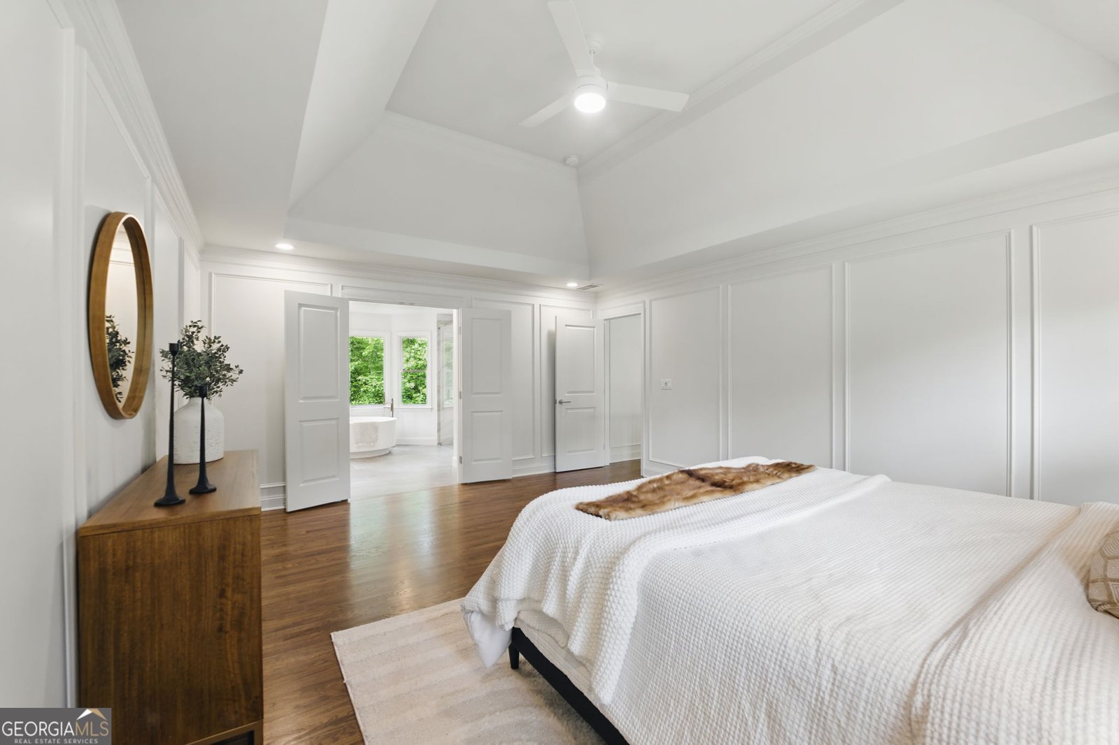 12230 Asbury Park Drive Roswell - 38