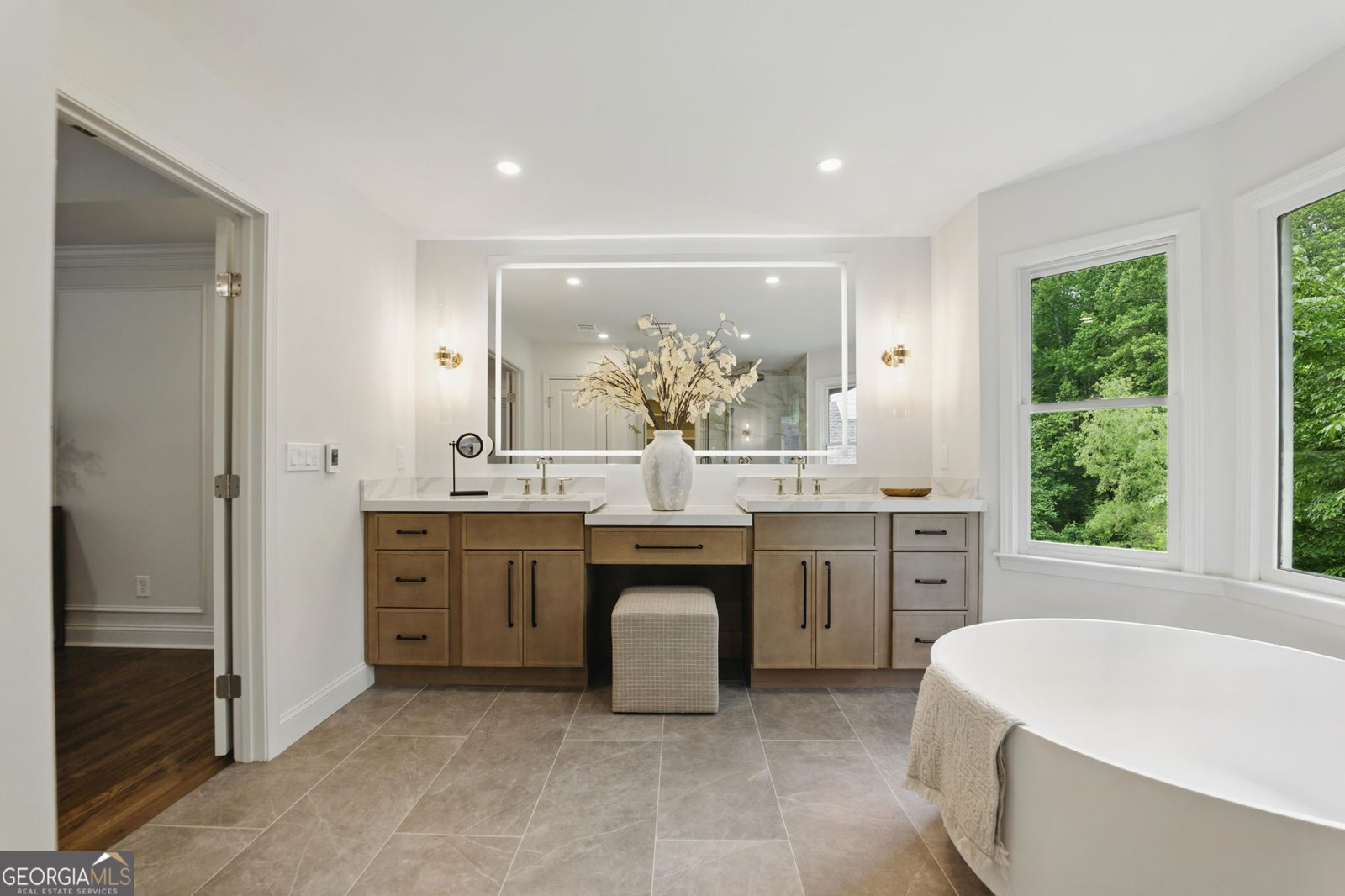 12230 Asbury Park Drive Roswell - 45