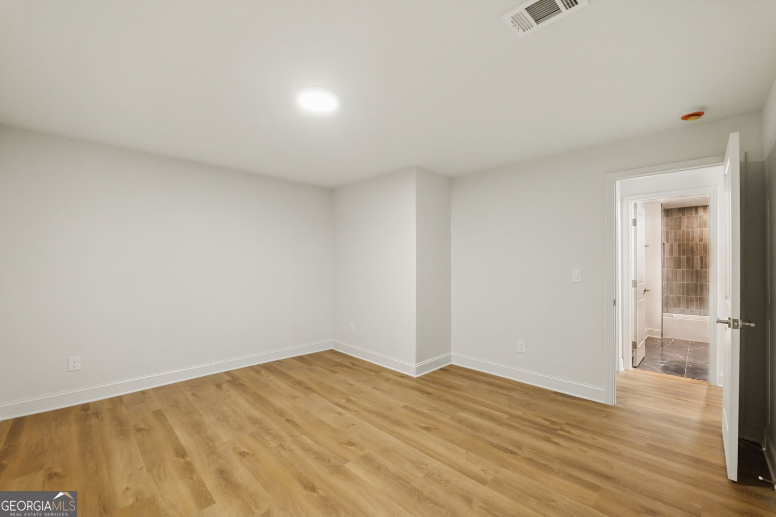 12230 Asbury Park Drive Roswell - 68