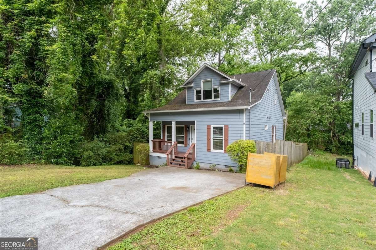 3111 Jones Street East Point - 3