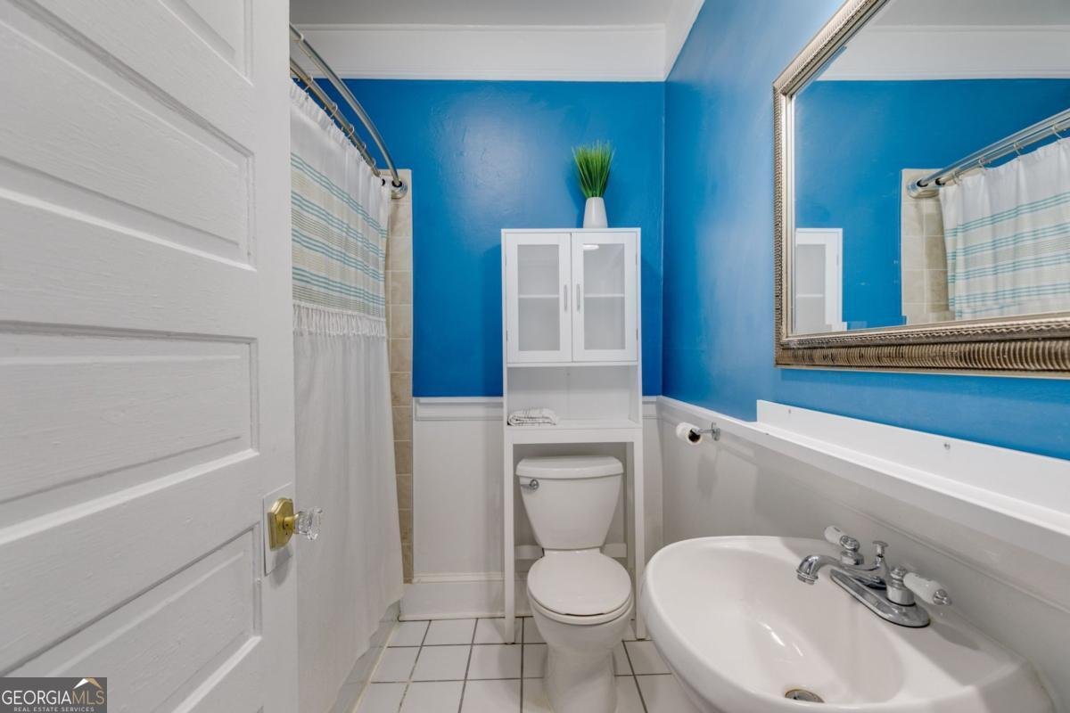 959 Hall Place Atlanta - 27