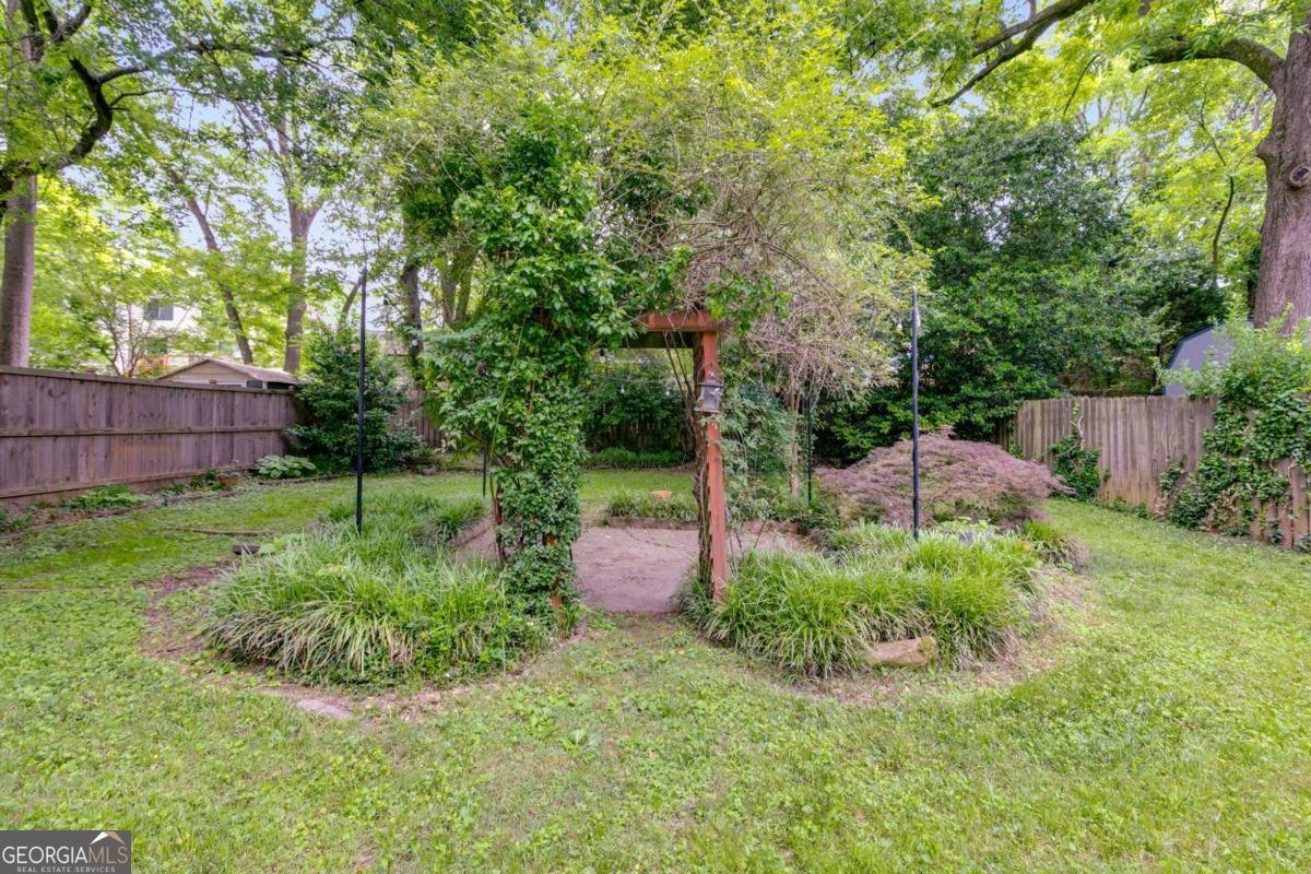 959 Hall Place Atlanta - 29