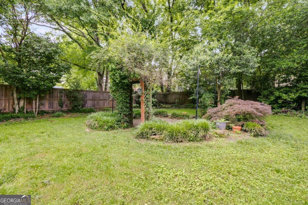 959 Hall Place Atlanta - 33