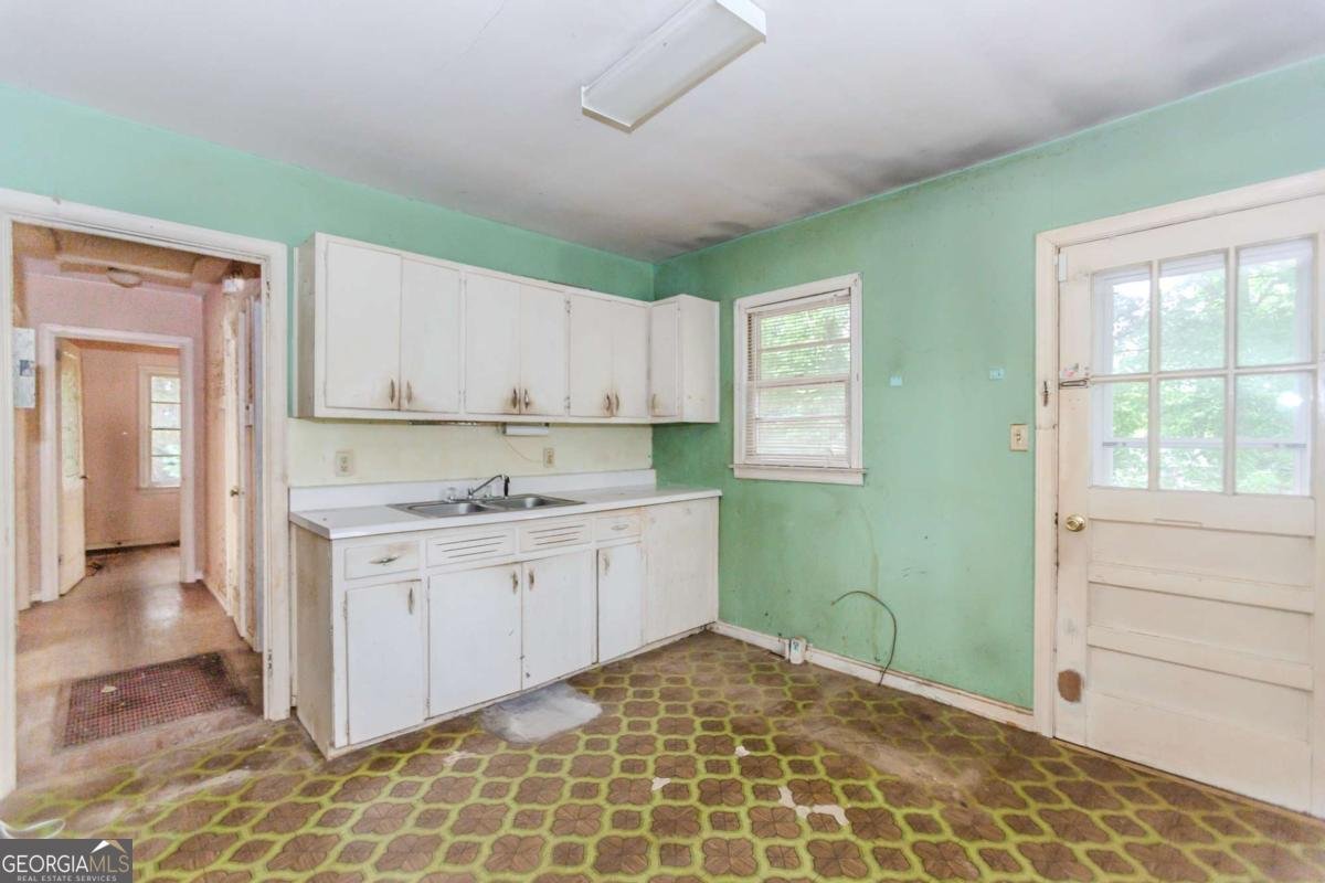 551 Barnes Mill Drive Marietta - 10